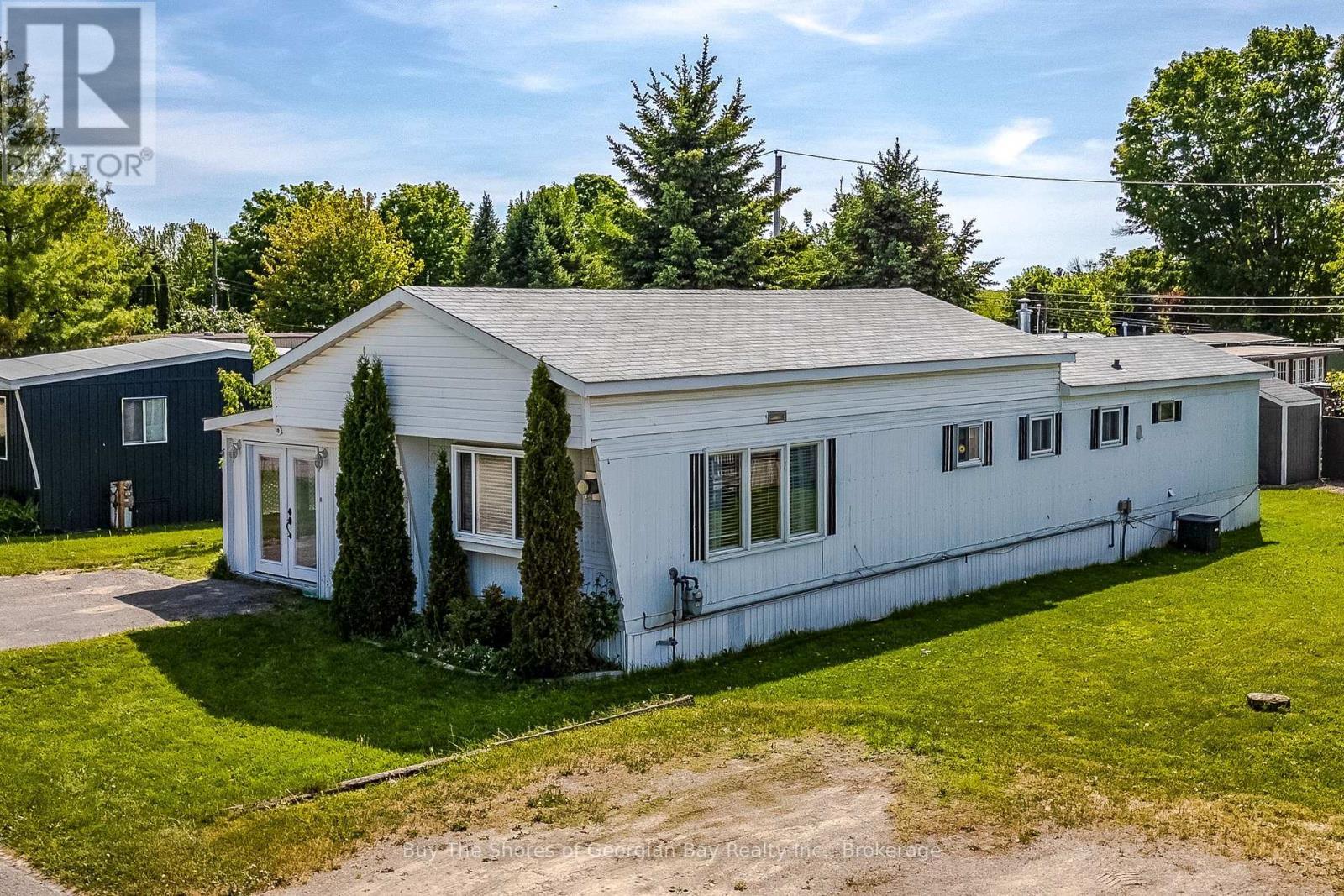 10 Maple Lane, Midland, ON - Outdoor
