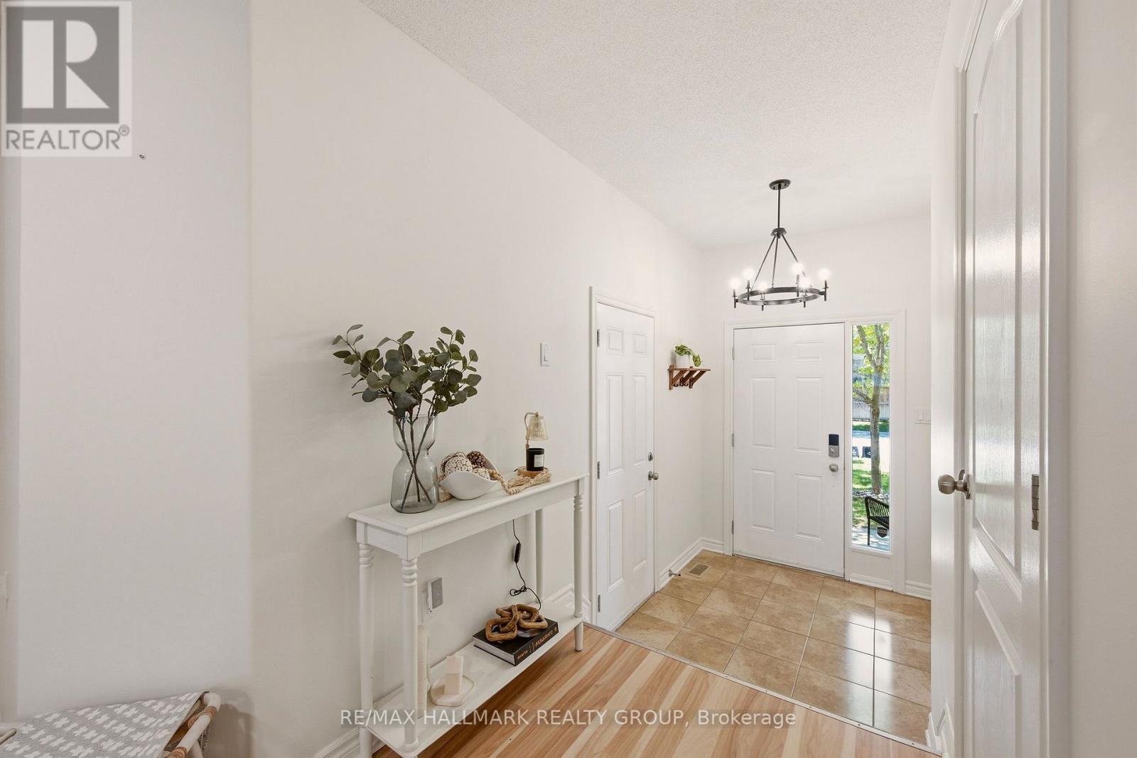 154 Talltree Crescent, Ottawa, ON
