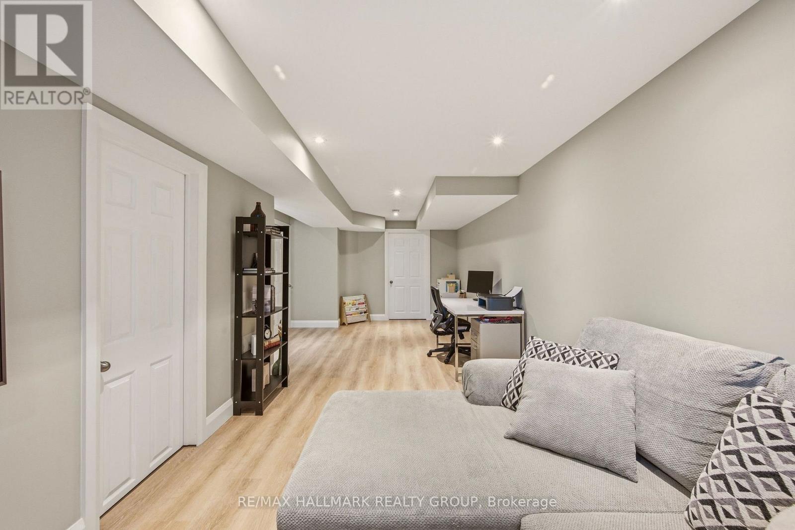 154 Talltree Crescent, Ottawa, ON