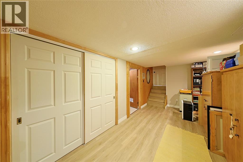 22 Turner Drive, Sarnia, ON - Indoor Photo Showing Other Room