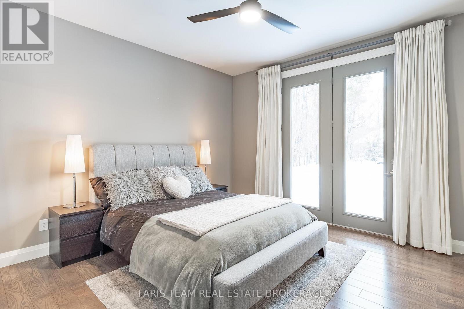 142 Mennill Drive, Springwater, ON