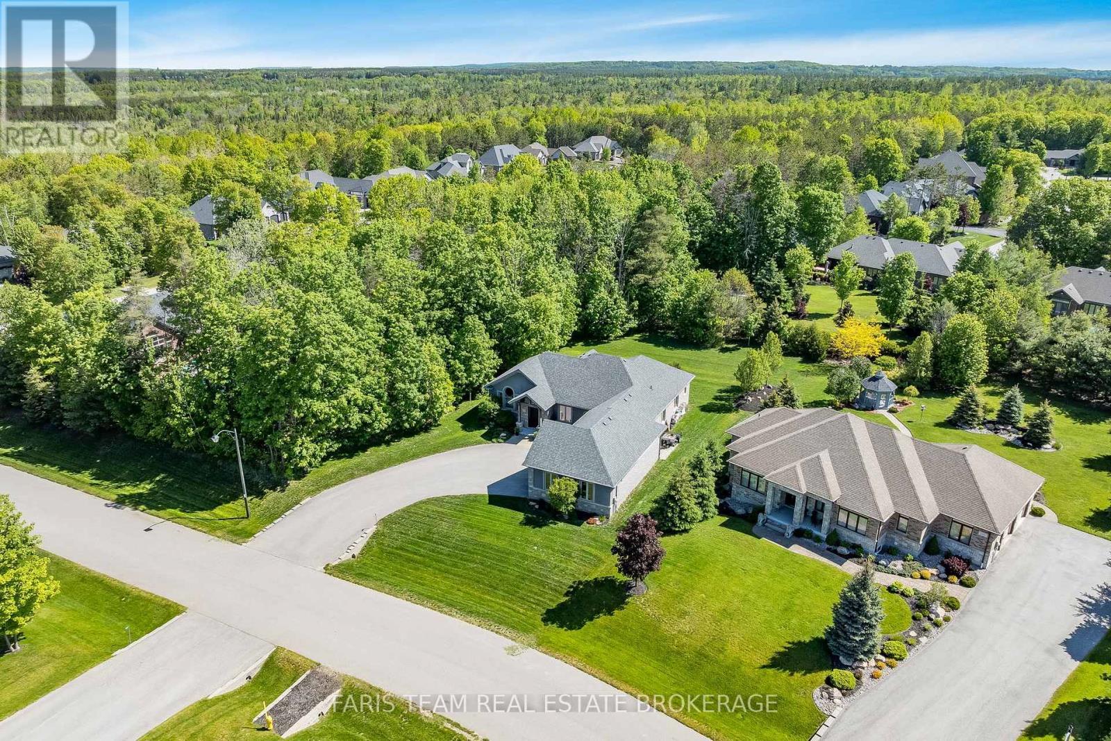 142 Mennill Drive, Springwater, ON