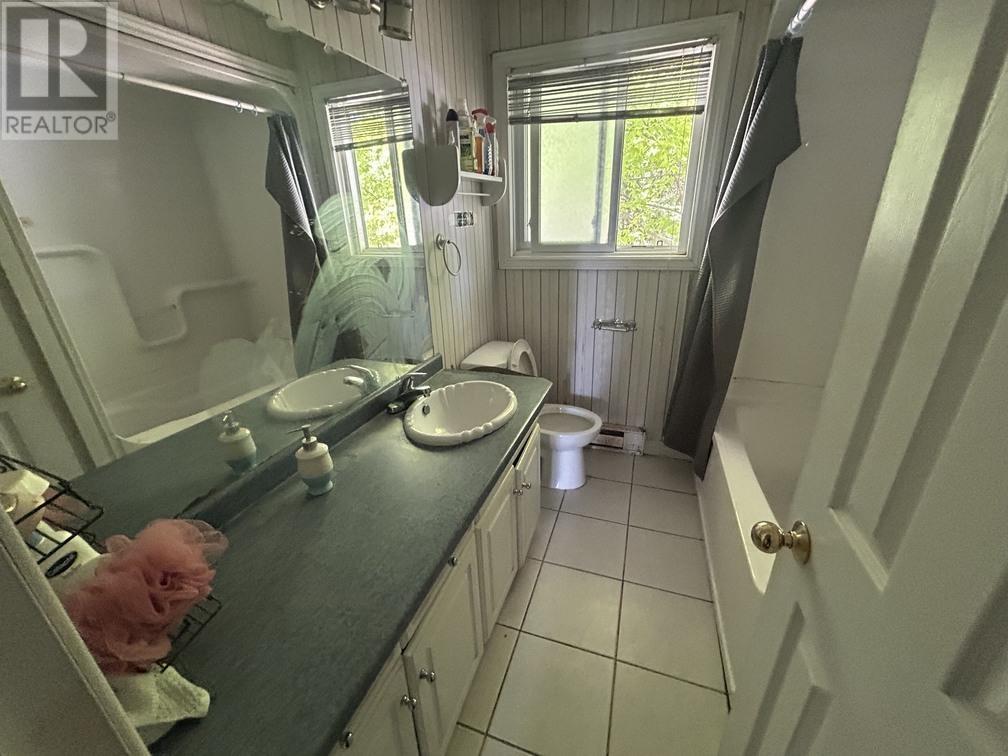 9 Tadcaster Pl, Sault Ste. Marie, ON
