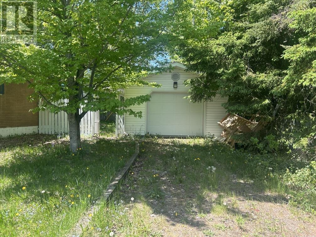 9 Tadcaster Pl, Sault Ste. Marie, ON