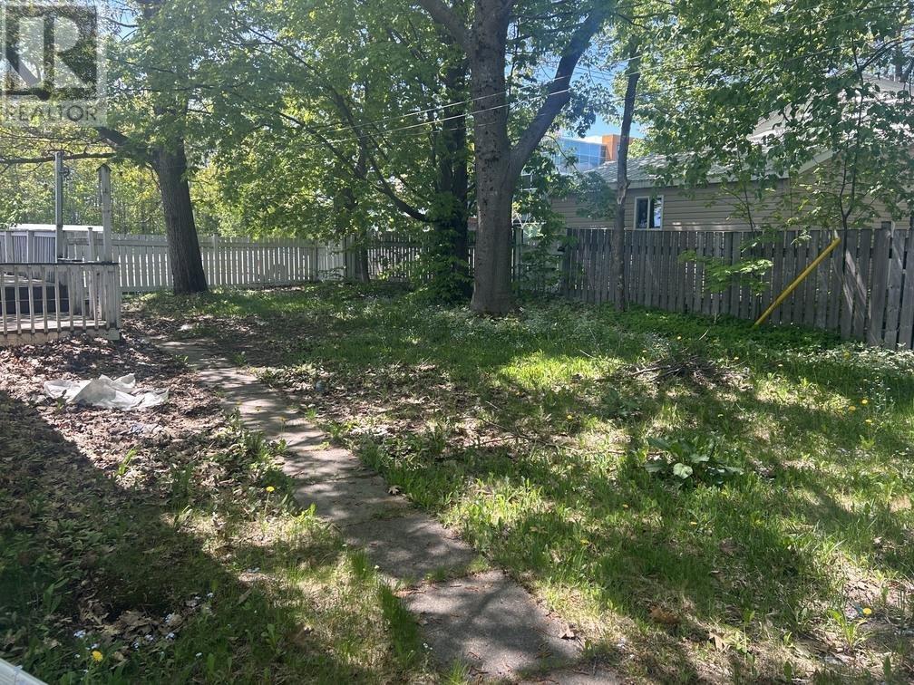 9 Tadcaster Pl, Sault Ste. Marie, ON