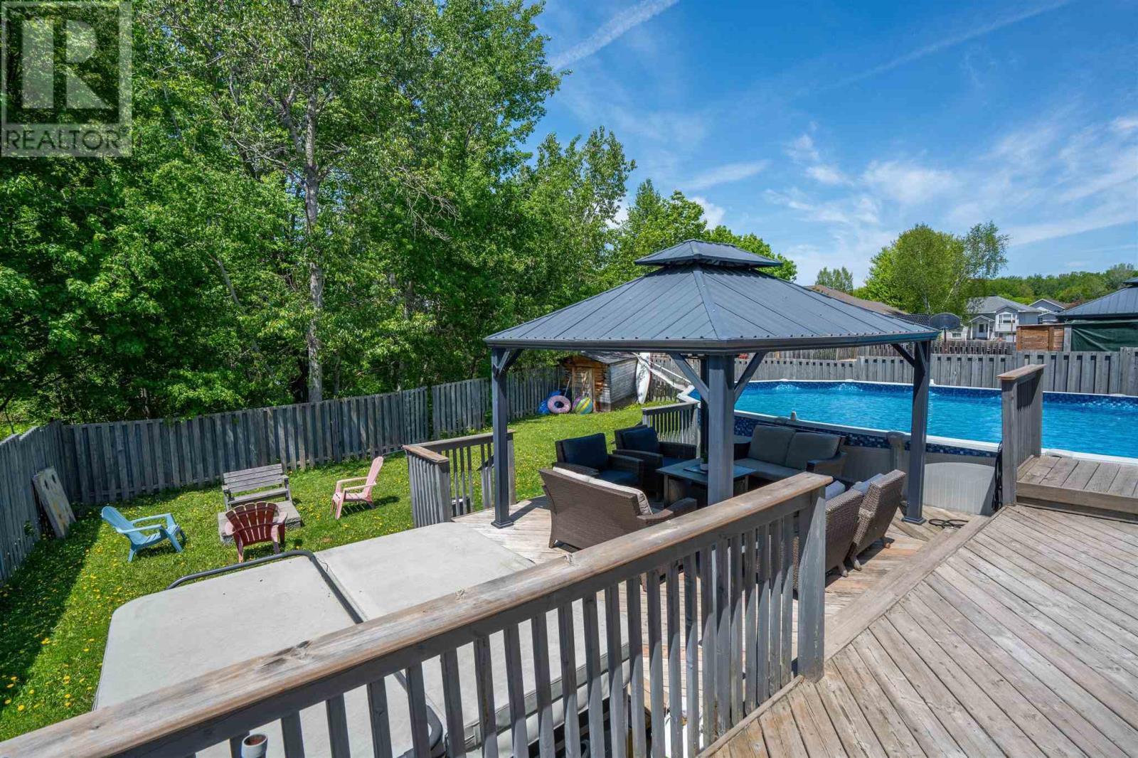 112 Simon Ave, Sault Ste. Marie, ON