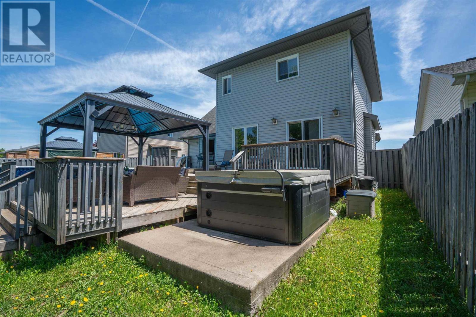 112 Simon Ave, Sault Ste. Marie, ON