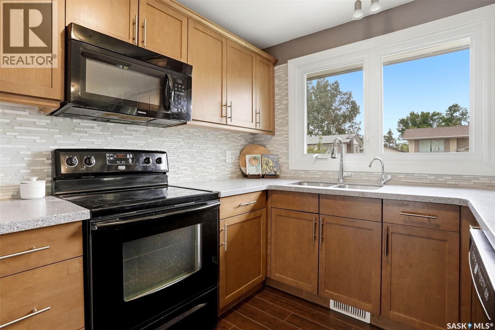 7344 6Th Avenue, Regina, SK