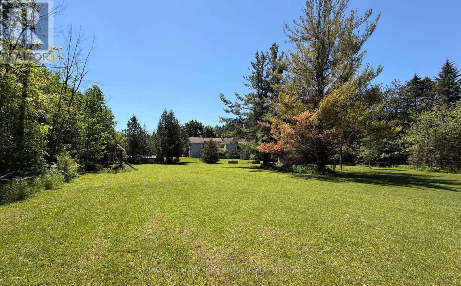 5768 Smith Boulevard, Georgina, ON