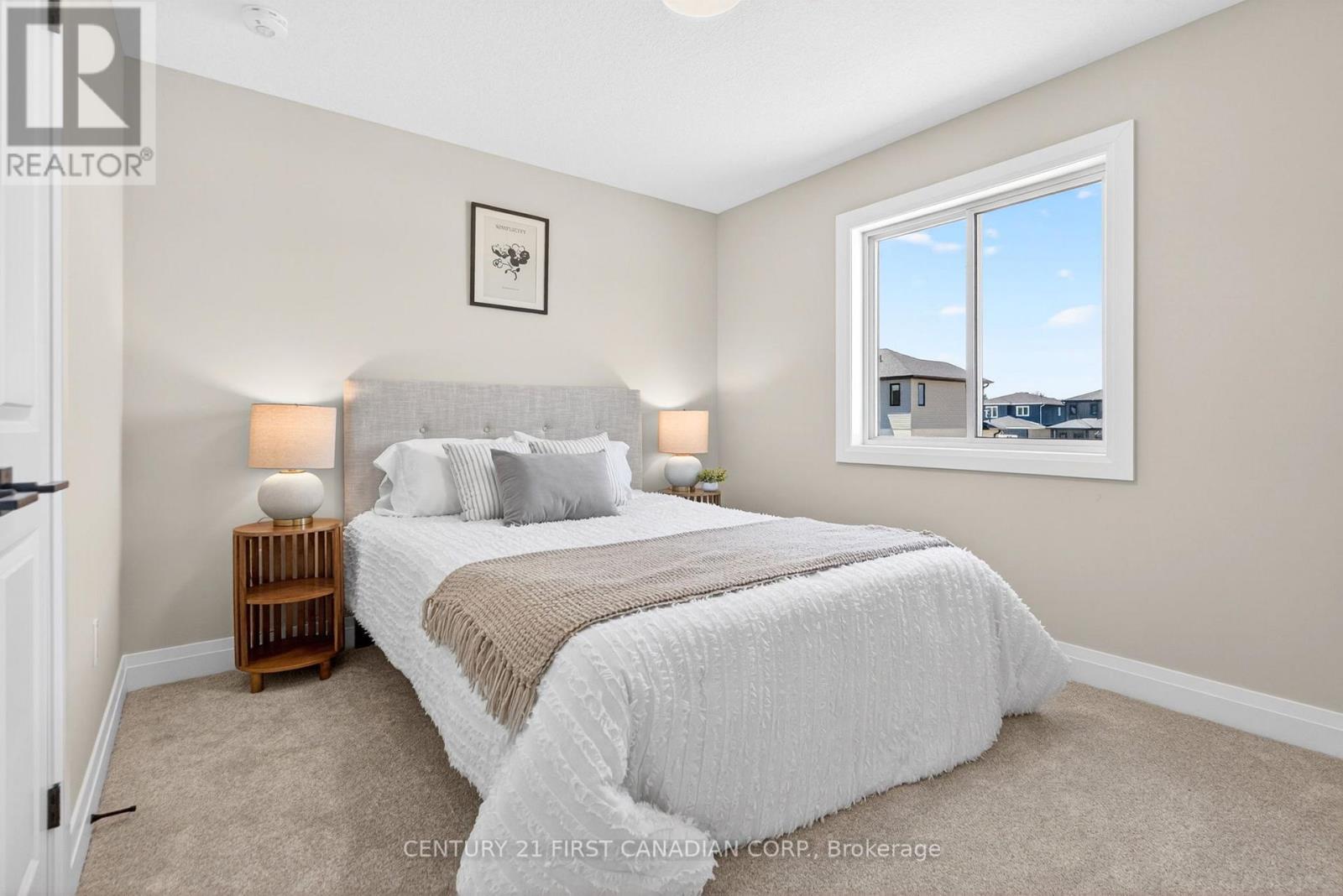 11 Postma Crescent, North Middlesex (Ailsa Craig), ON
