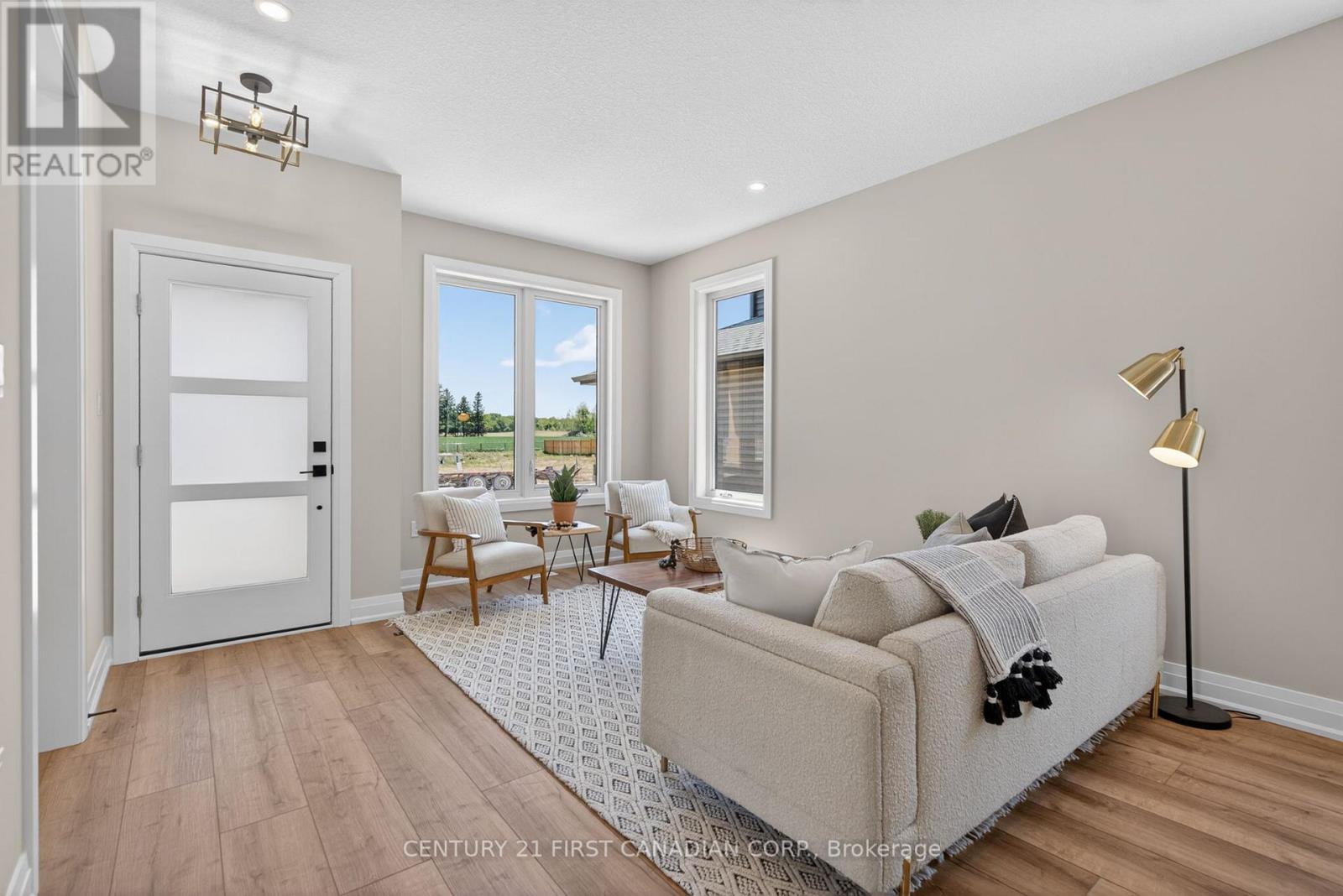 11 Postma Crescent, North Middlesex (Ailsa Craig), ON