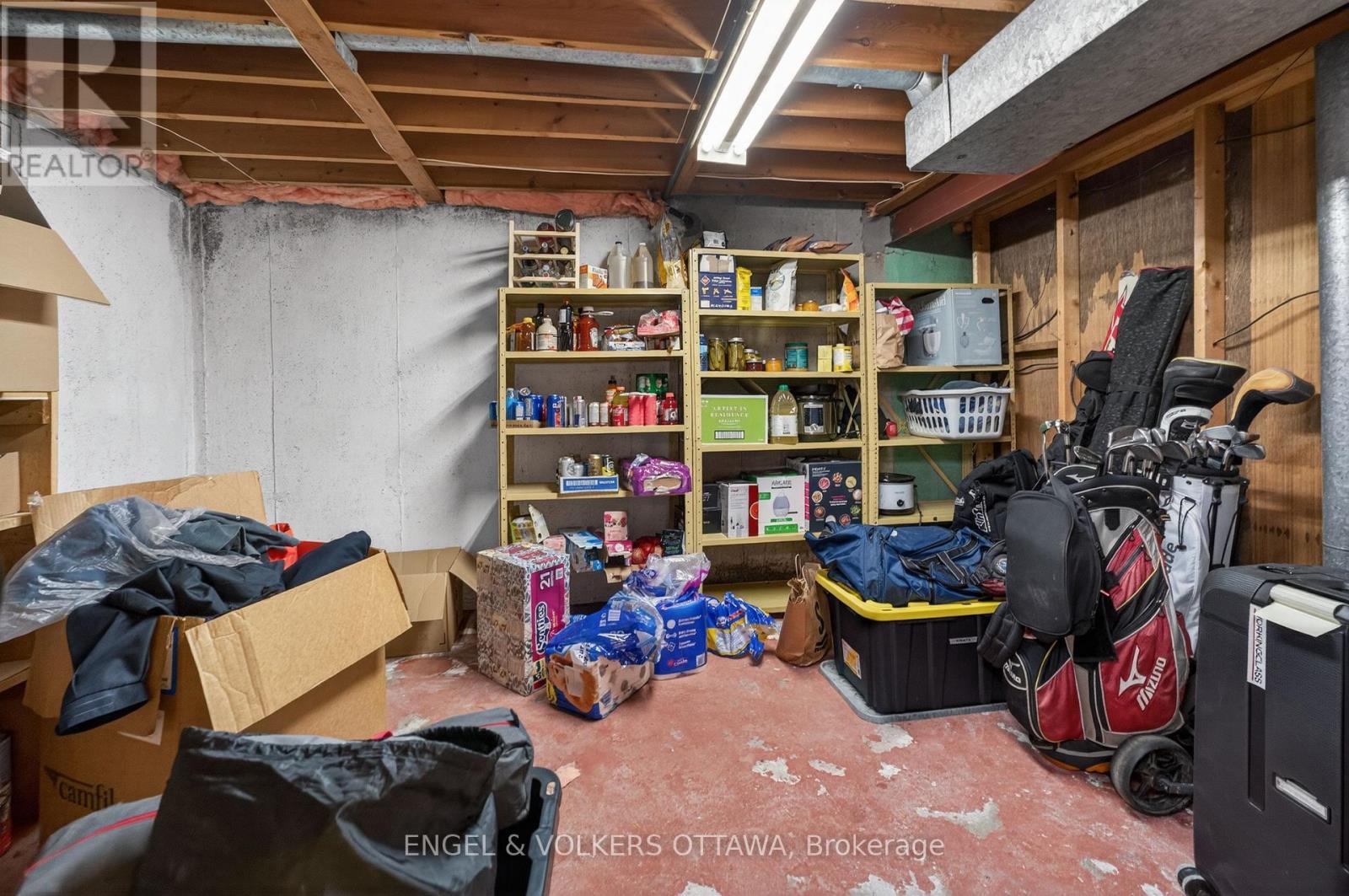 2548 Hanlon Avenue, Ottawa, ON