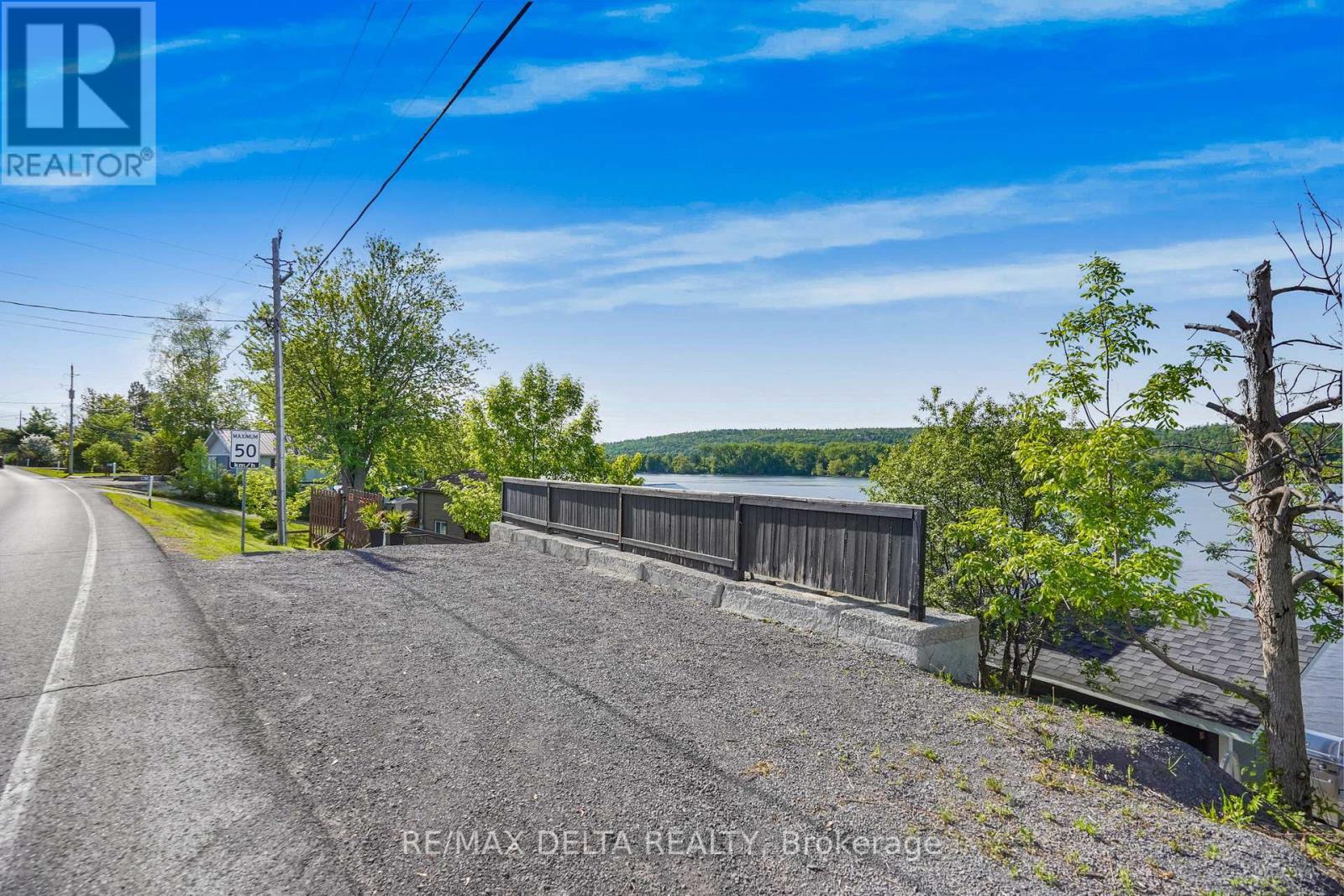 Parking area adjacent to Front Road W. - 162 Front Road W, Champlain, ON