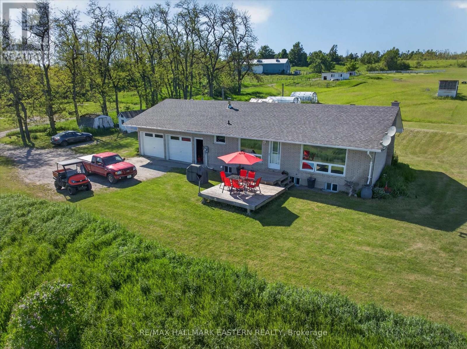 Main house. large two car garage. - 794 Morton Line, Cavan Monaghan (Cavan Twp), ON