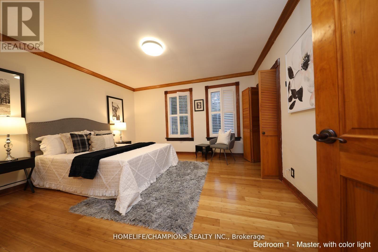 291 St Clair Avenue E, Toronto, ON