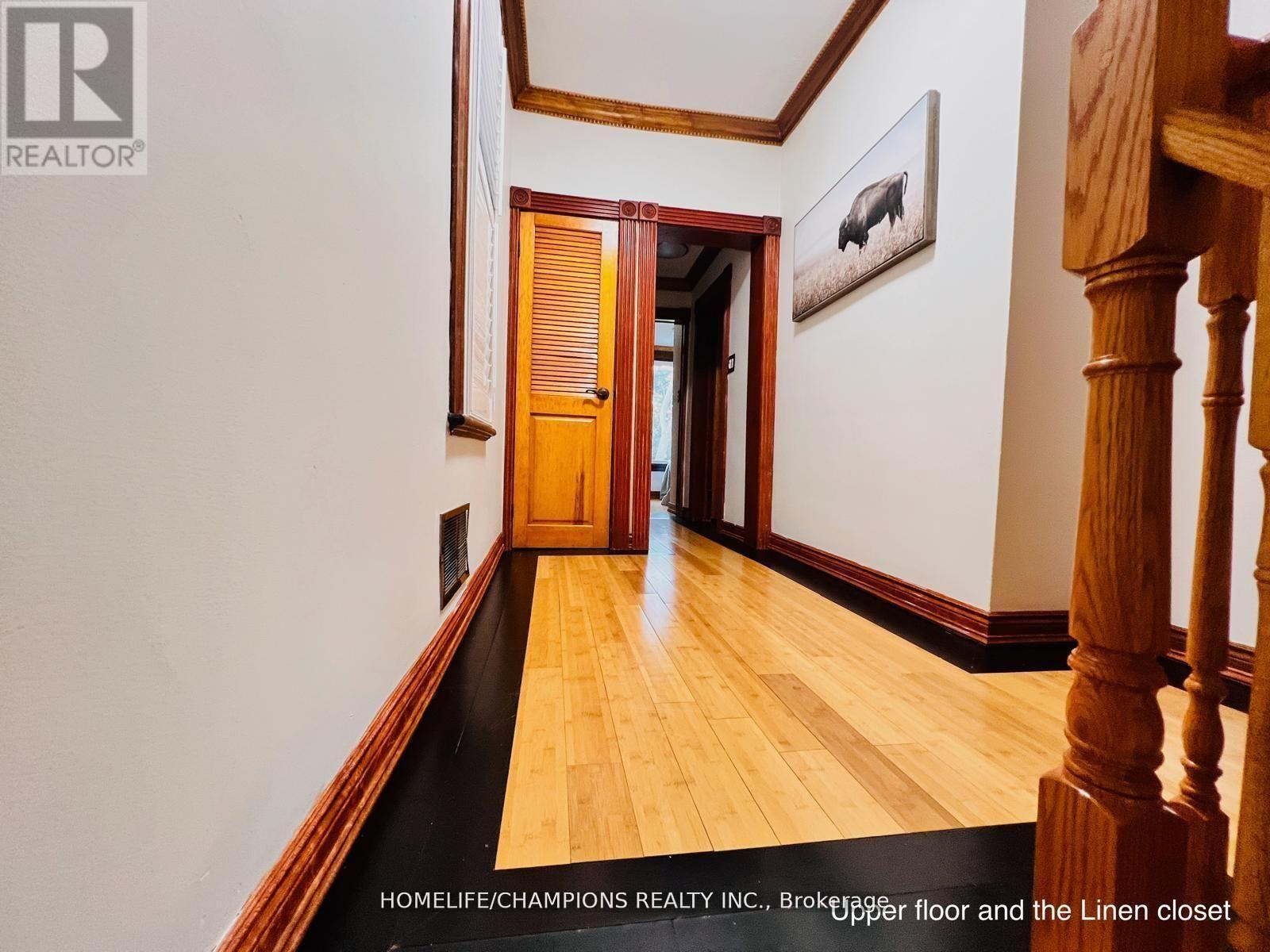 291 St Clair Avenue E, Toronto, ON