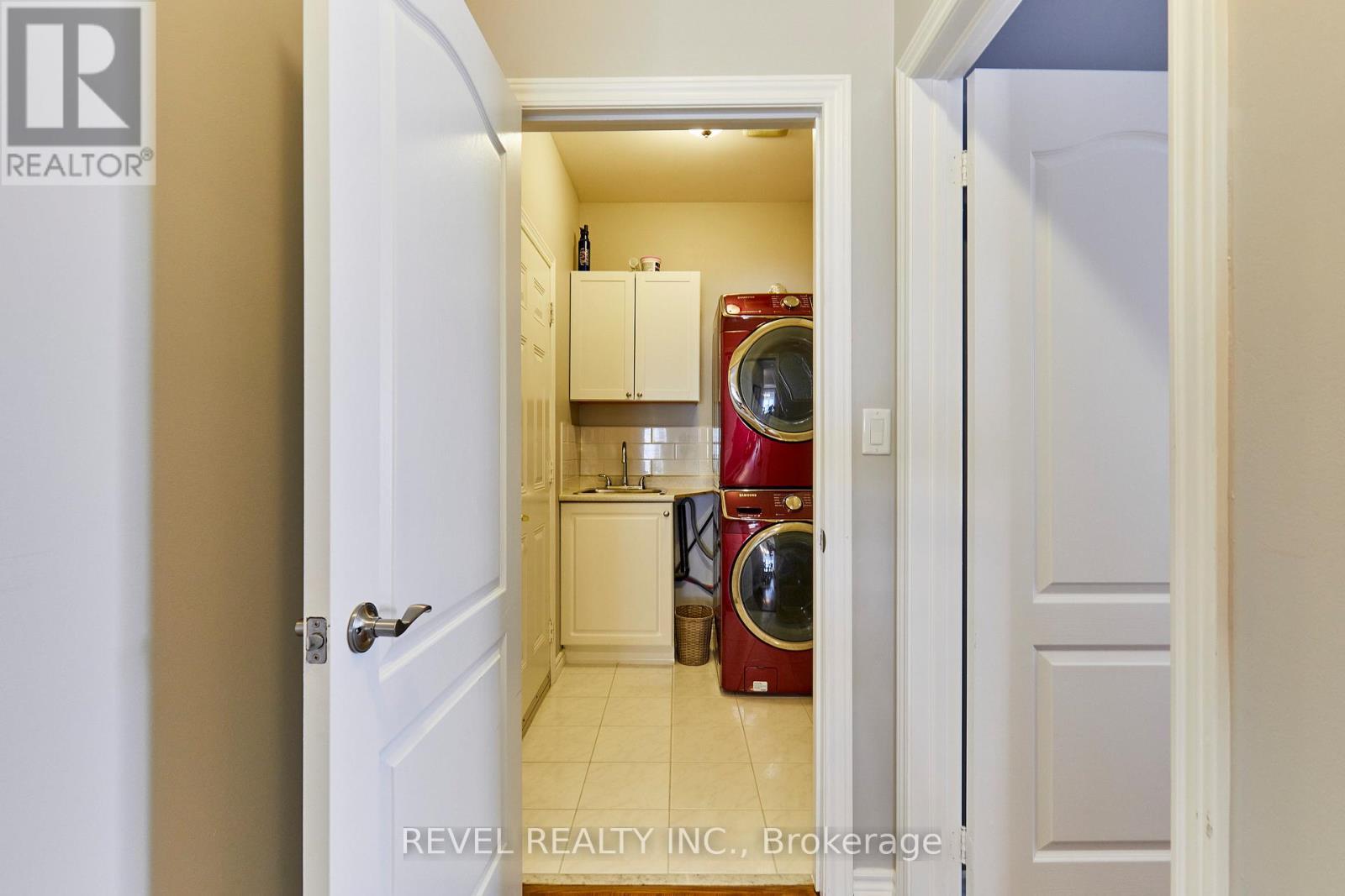535 Kingsfield Loop, Oshawa, ON