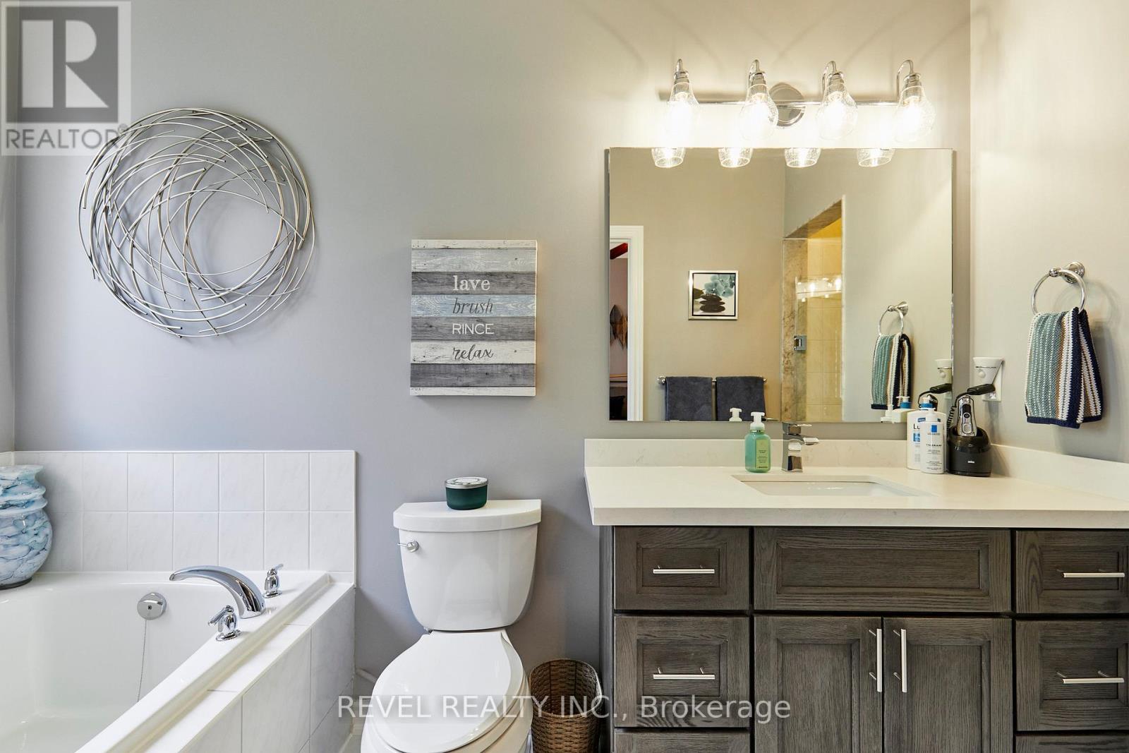535 Kingsfield Loop, Oshawa, ON