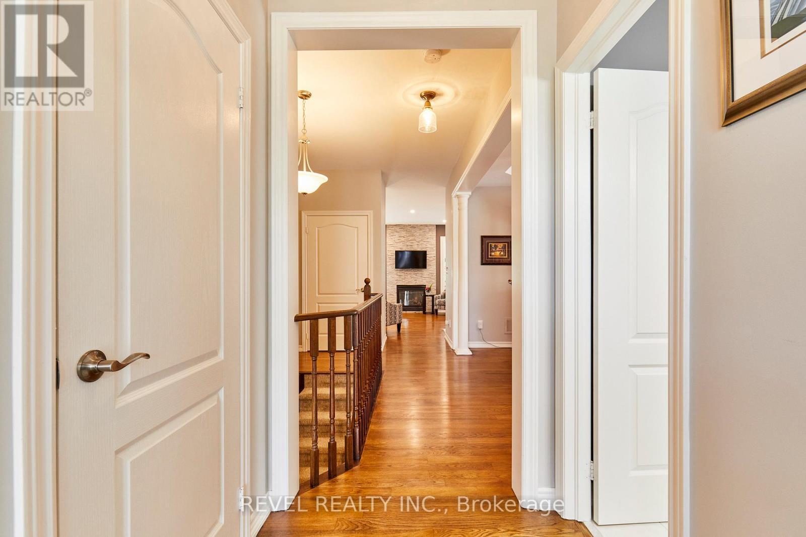 535 Kingsfield Loop, Oshawa, ON