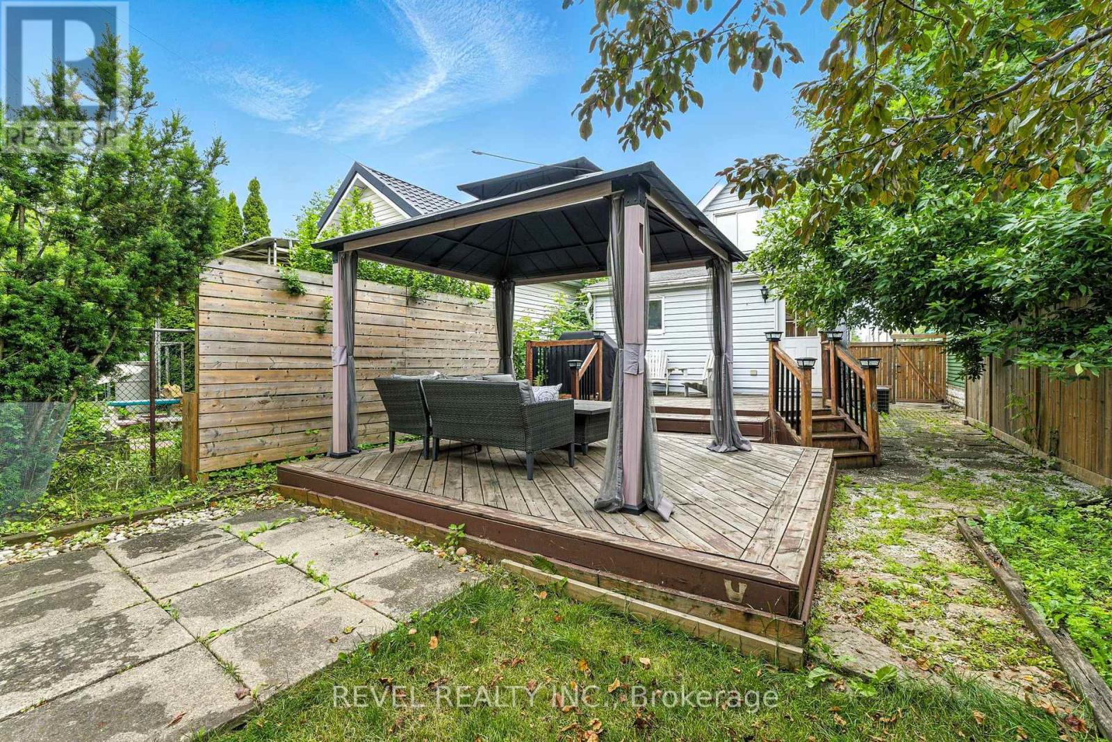 236 Cope Street, Hamilton, ON - Outdoor With Deck Patio Veranda With Exterior