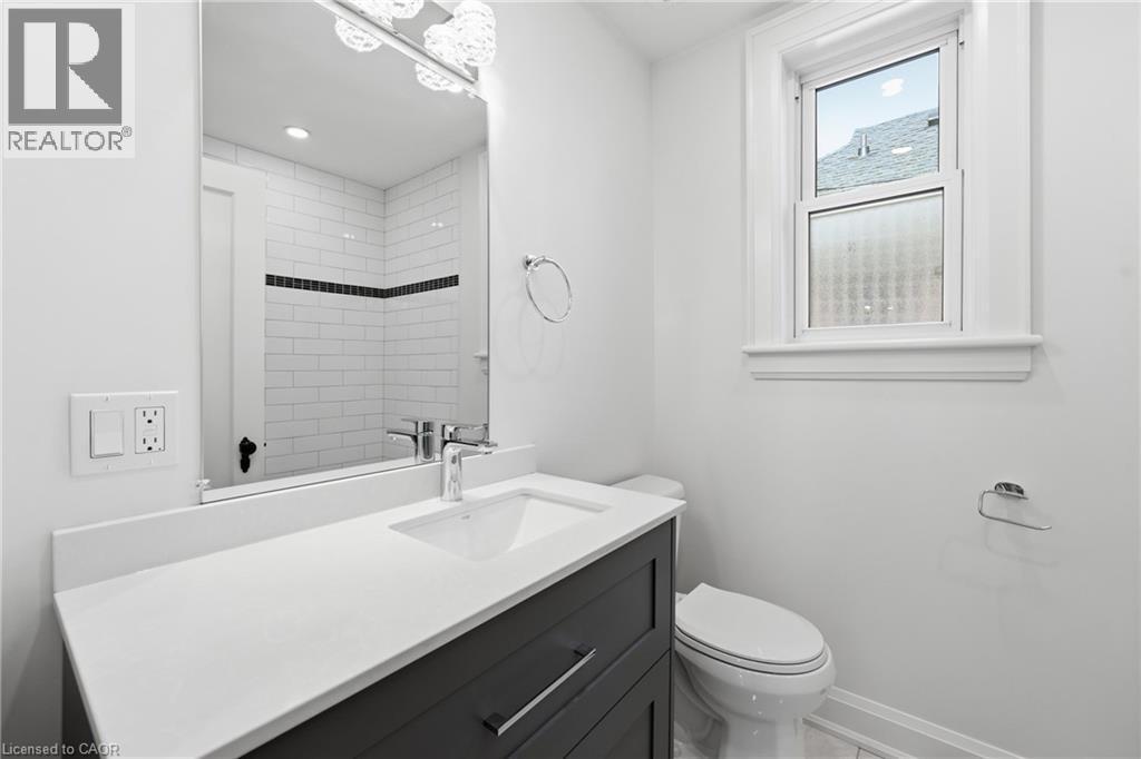87 Empress Avenue, Hamilton, ON