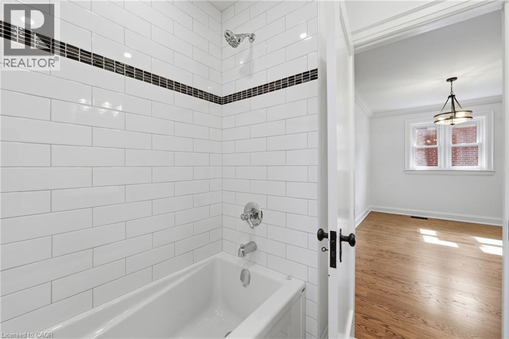 87 Empress Avenue, Hamilton, ON
