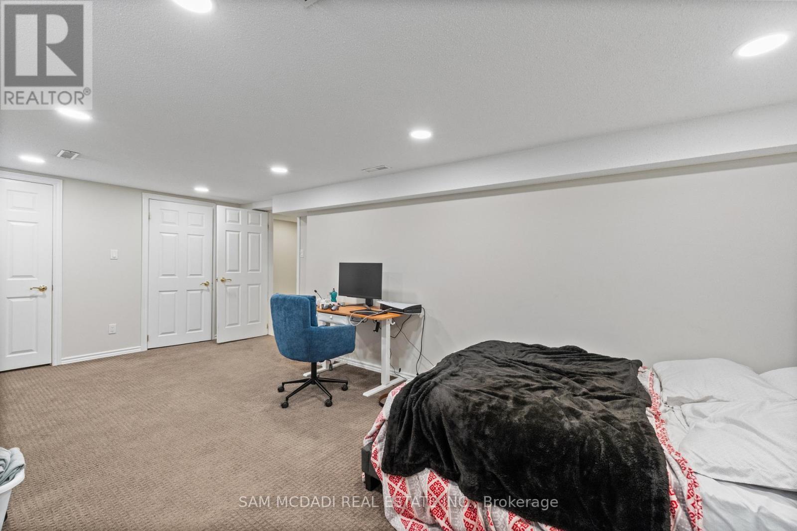 1195 Crestdale Road, Mississauga, ON