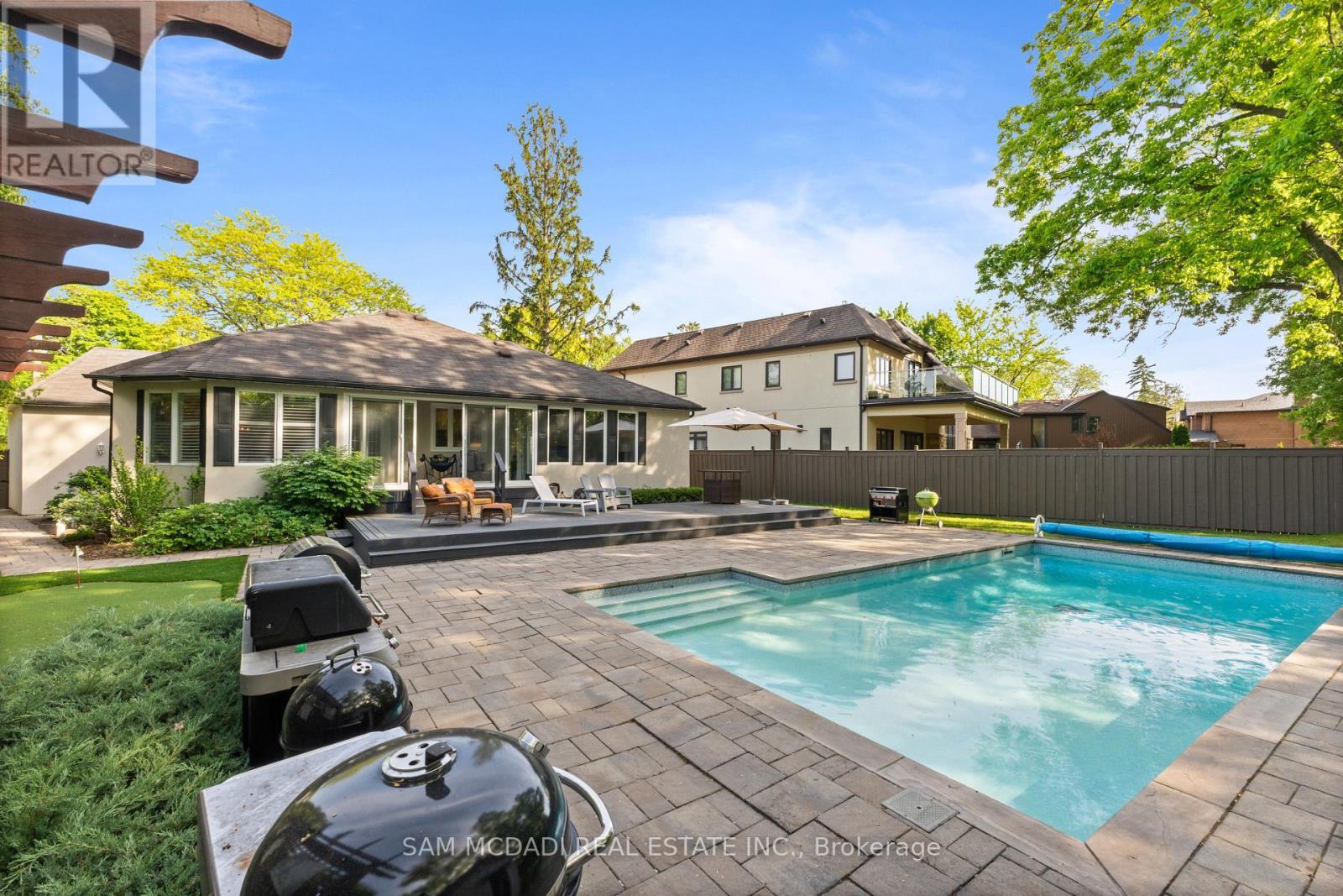 1195 Crestdale Road, Mississauga, ON