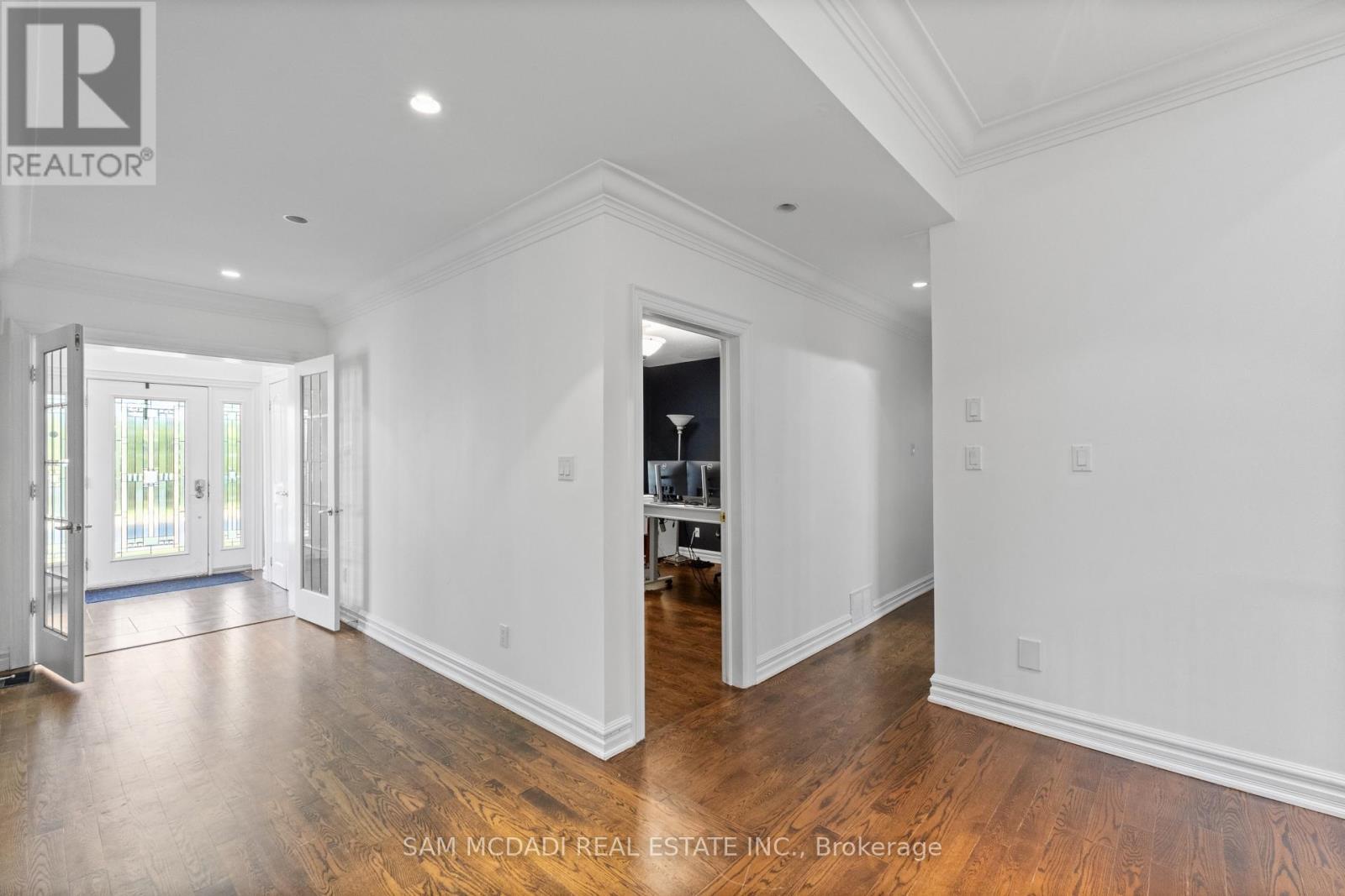 1195 Crestdale Road, Mississauga, ON