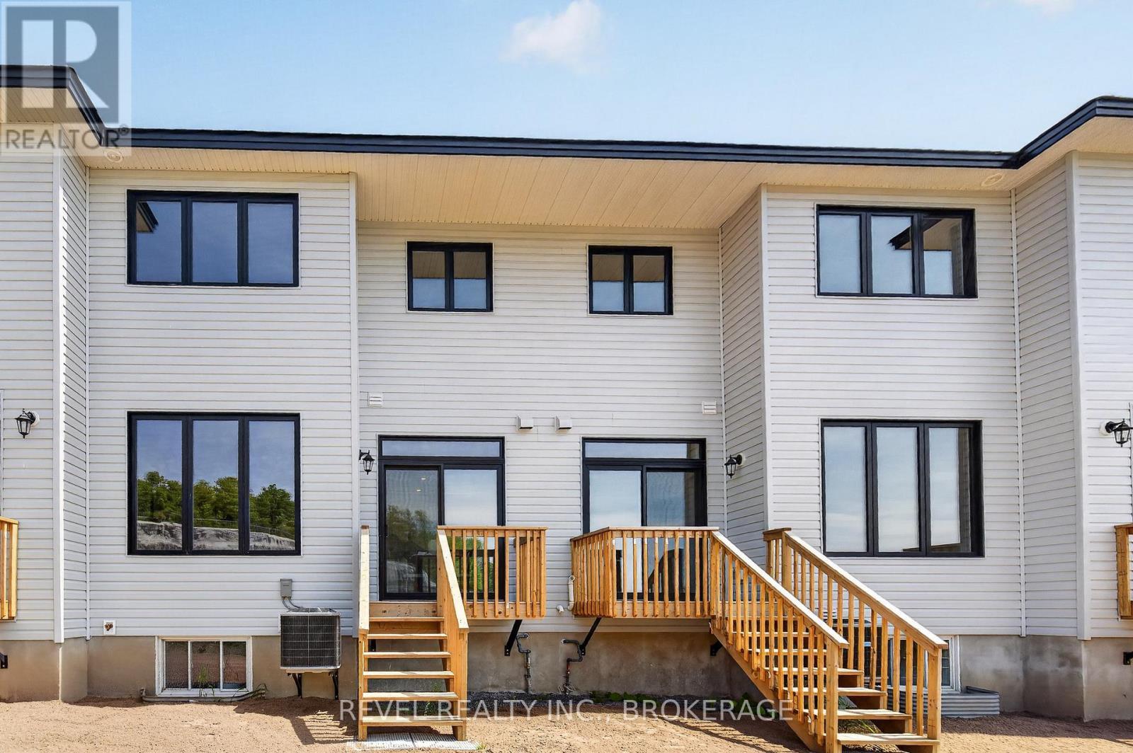 326 Dockside Drive, Kingston (Kingston East (Incl Barret Crt)), ON