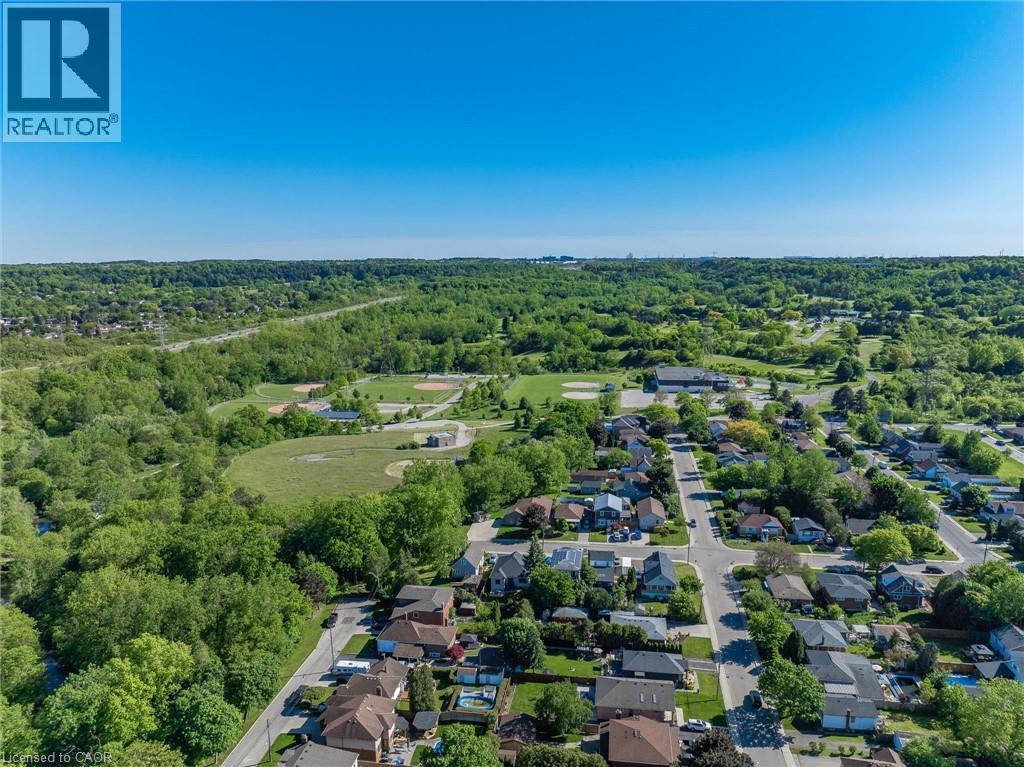 205 Dumbarton Avenue, Hamilton, ON - Outdoor With View