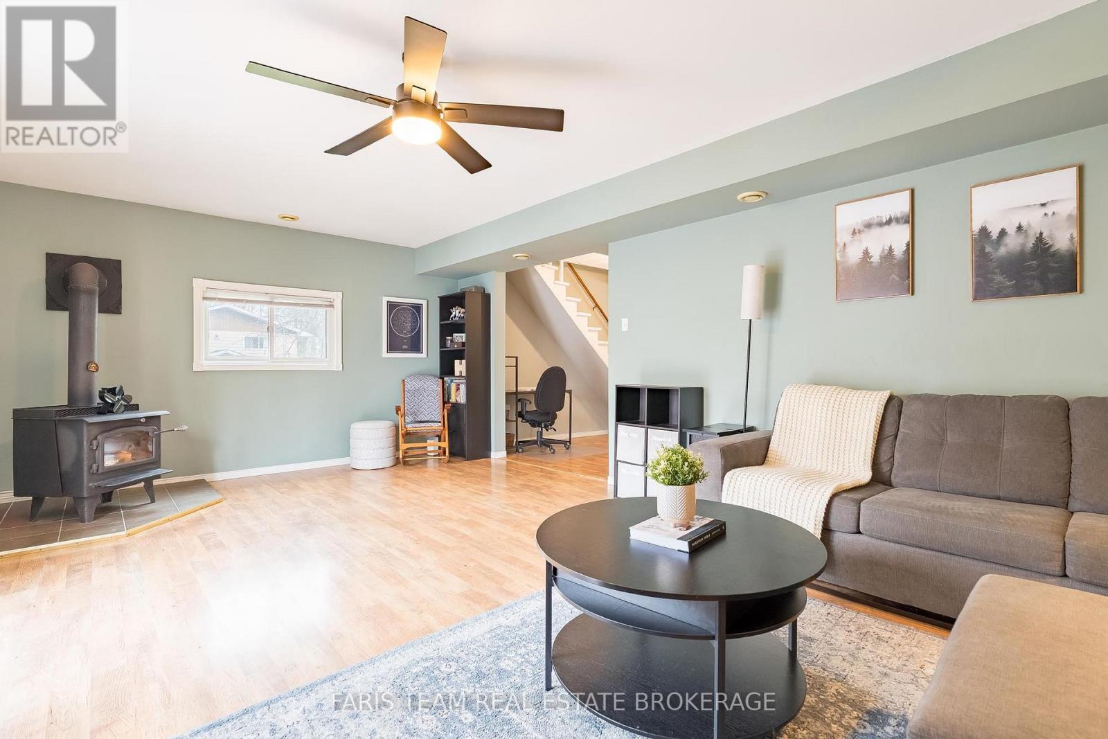 46 Hearthstone Drive, Tay, ON
