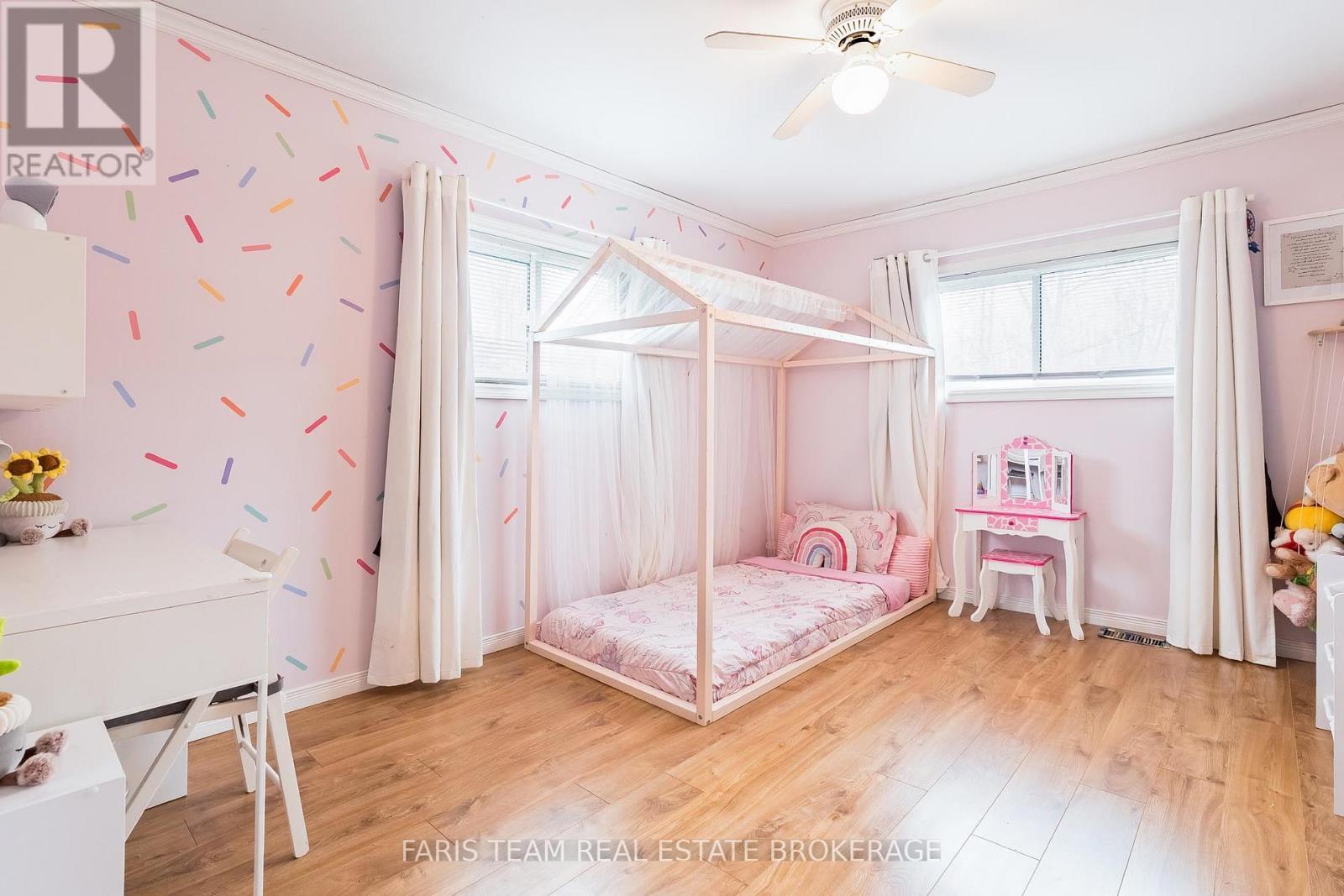 46 Hearthstone Drive, Tay, ON