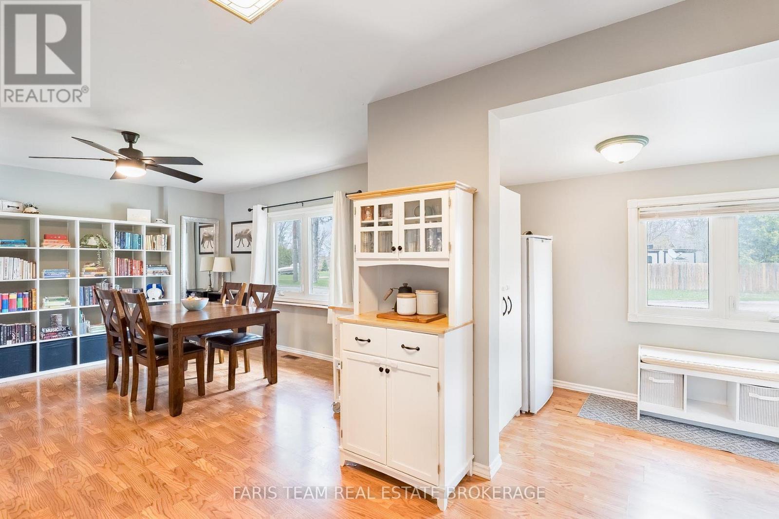 46 Hearthstone Drive, Tay, ON