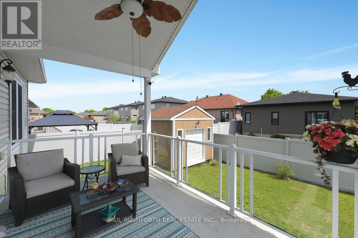 Backyard - 353 Trillium Circle, Alfred And Plantagenet, ON