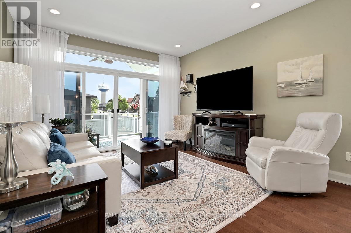 Living Room - 353 Trillium Circle, Alfred And Plantagenet, ON