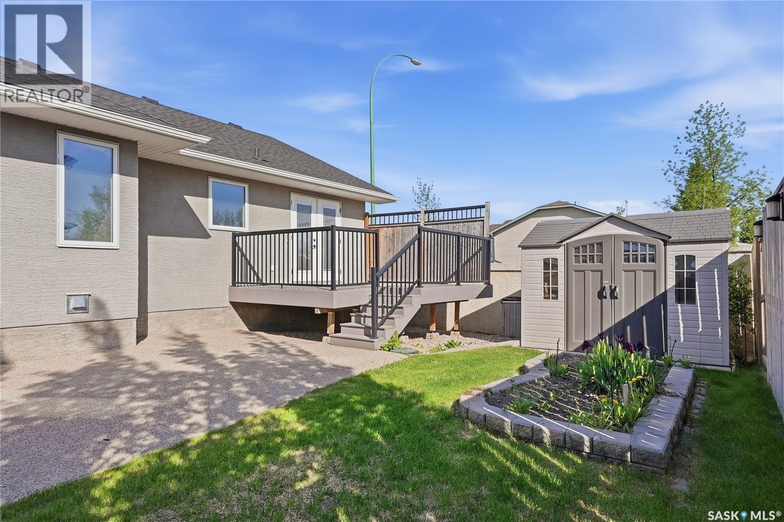 326 Horlick Crescent, Saskatoon, SK