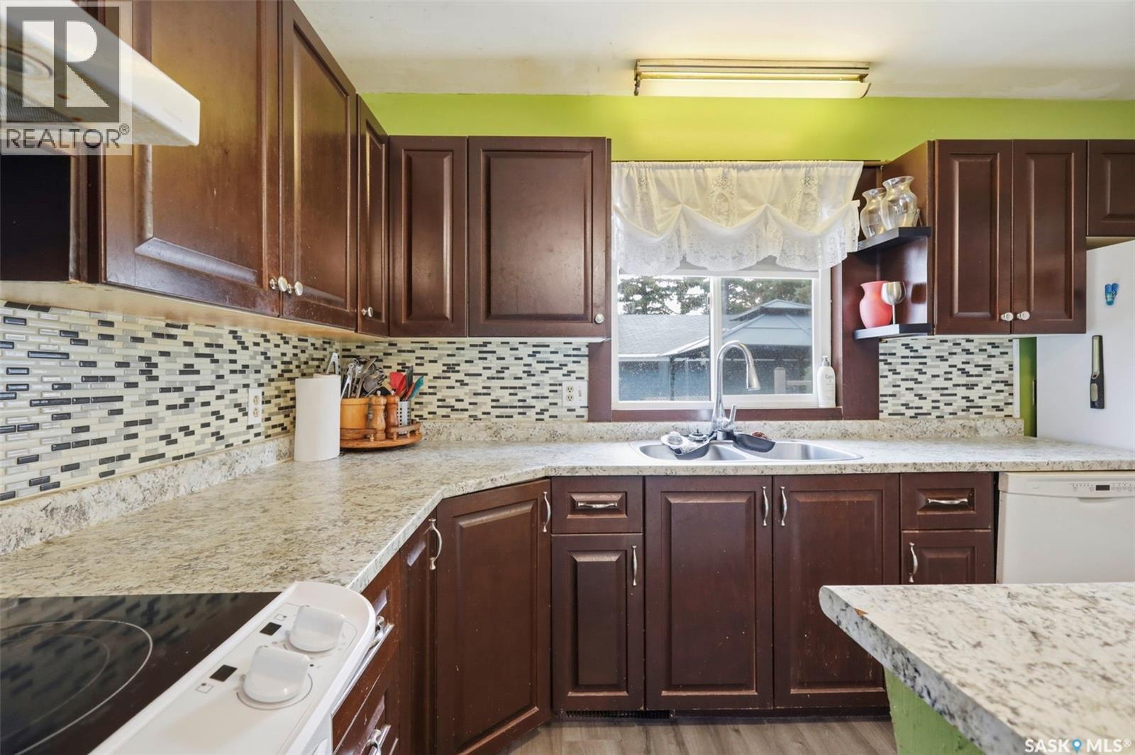 Elstad Acreage, Monet Rm No. 257, SK