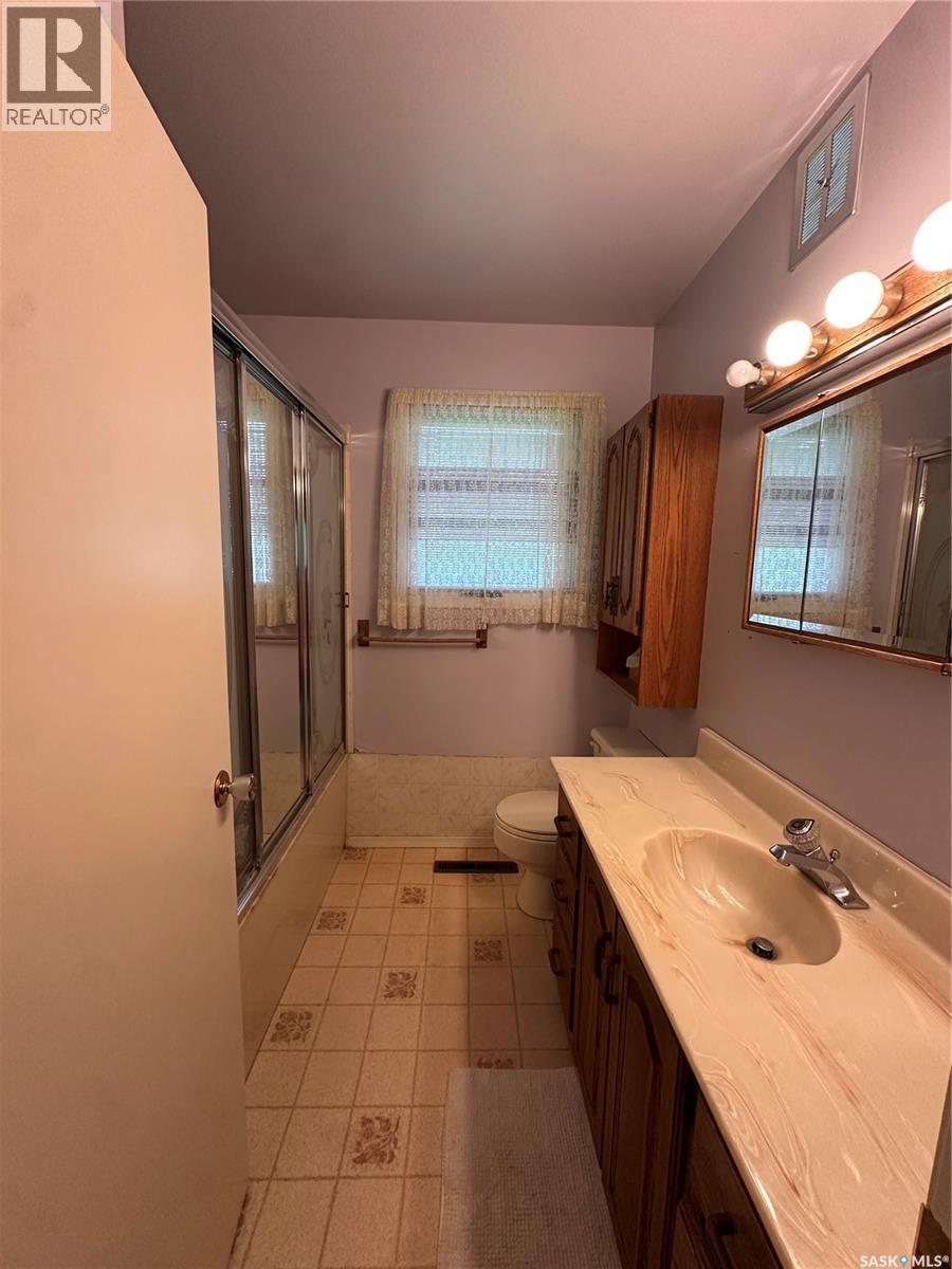 168 Shevchenko Crescent, Canora, SK
