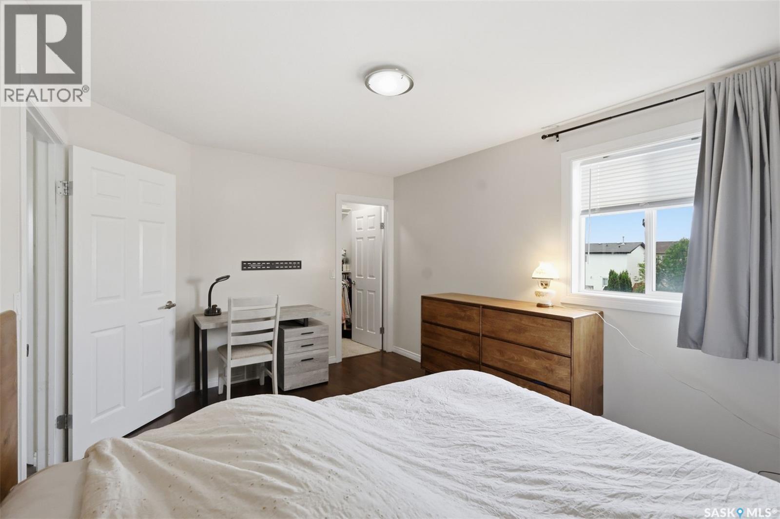 422 Blakeney Crescent, Saskatoon, SK