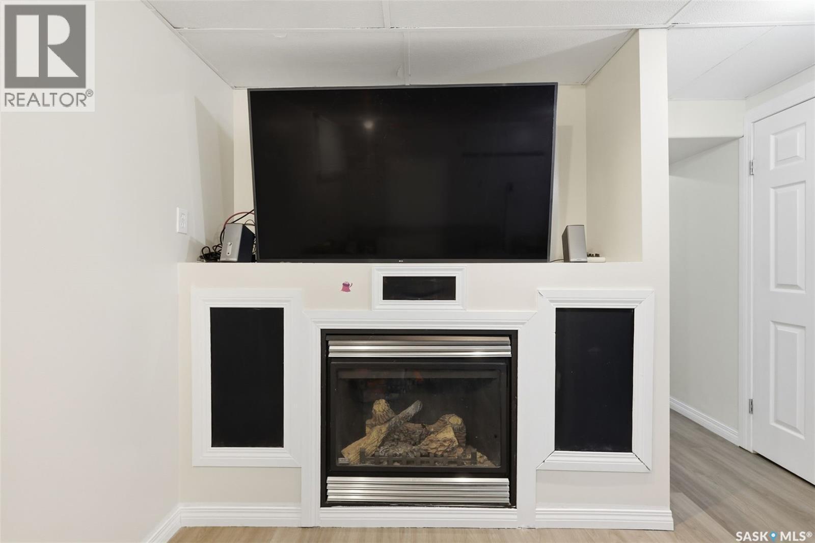 422 Blakeney Crescent, Saskatoon, SK
