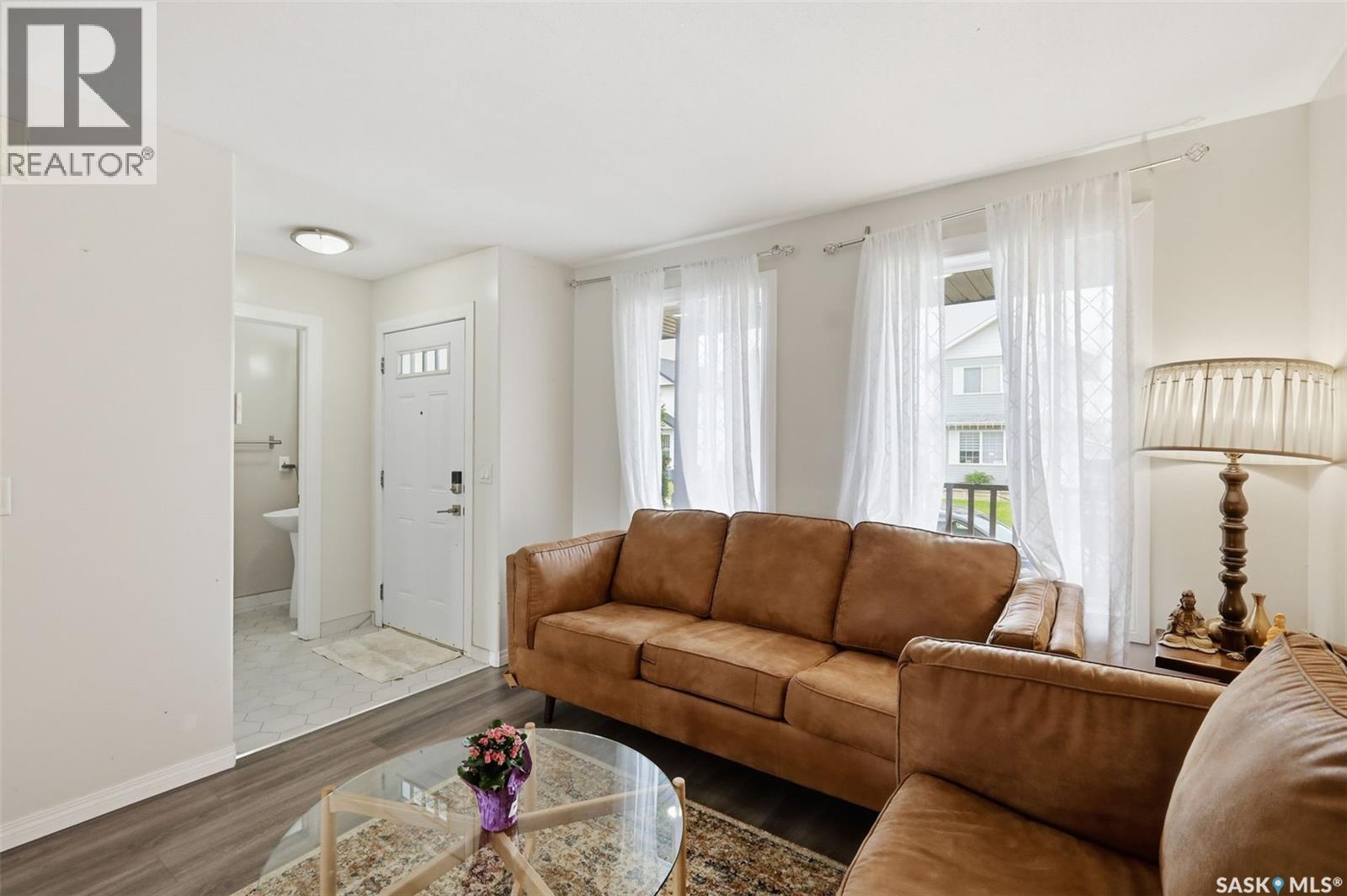 422 Blakeney Crescent, Saskatoon, SK