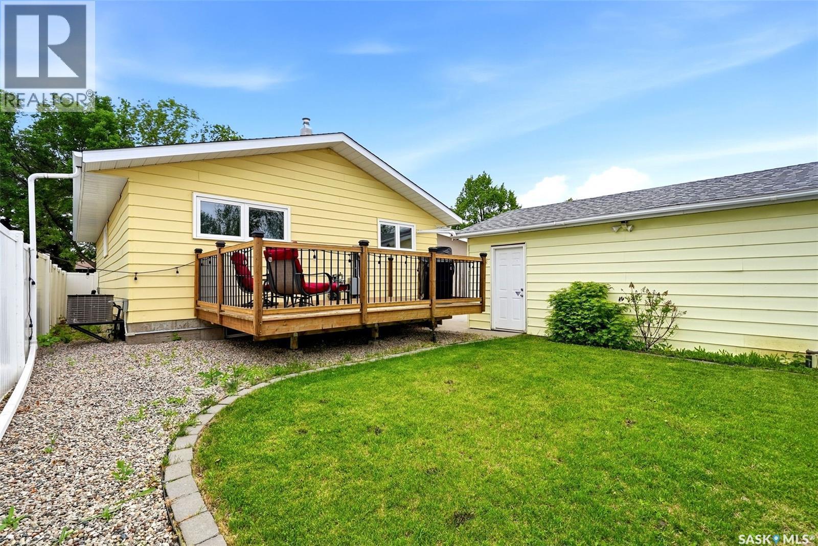 46 Newstead Avenue, Regina, SK
