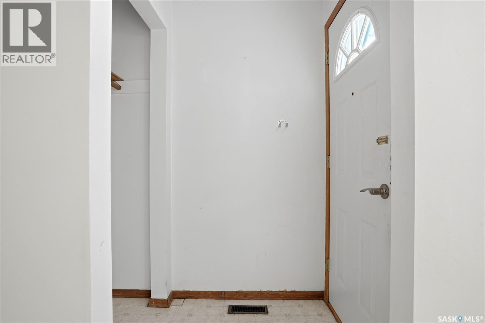 2078 Mcara Street, Regina, SK