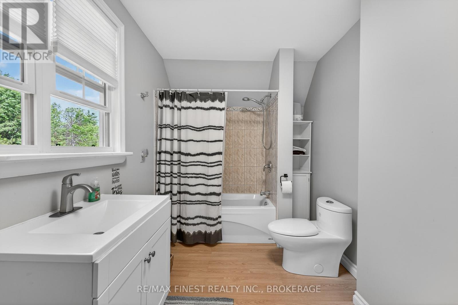 2388 Horning Road, Frontenac (Frontenac South), ON