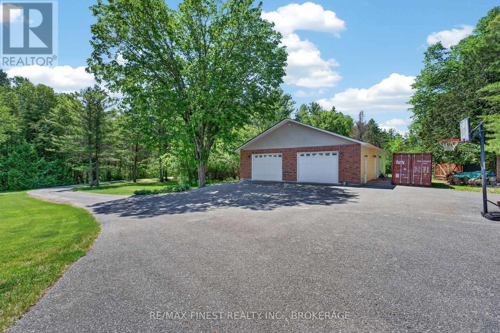 2388 Horning Road, Frontenac (Frontenac South), ON