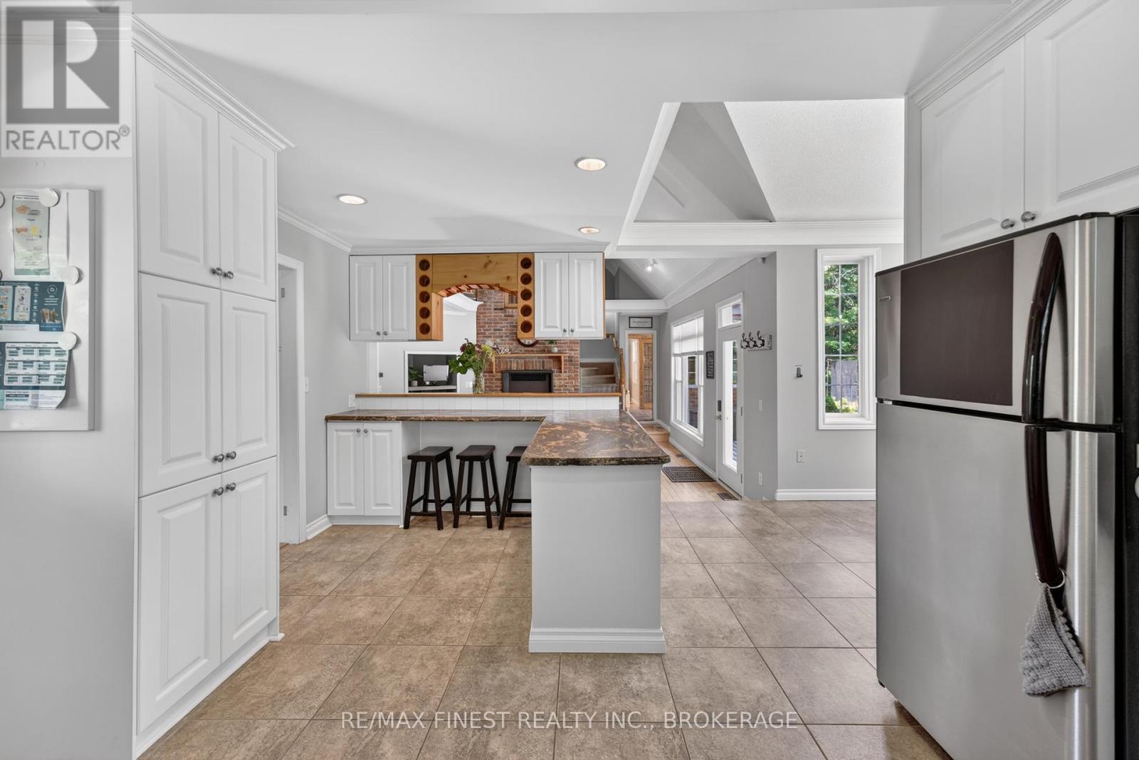 2388 Horning Road, Frontenac (Frontenac South), ON