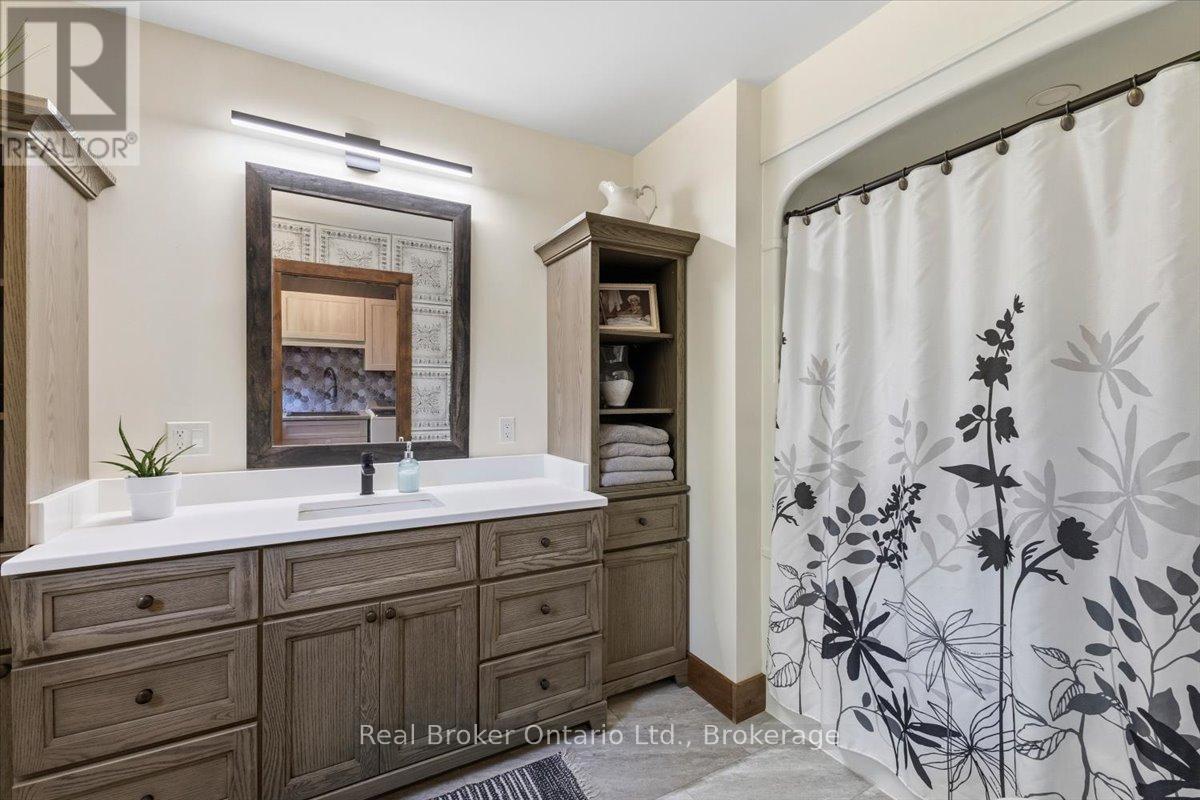 401479 Grey Road 4, West Grey, ON