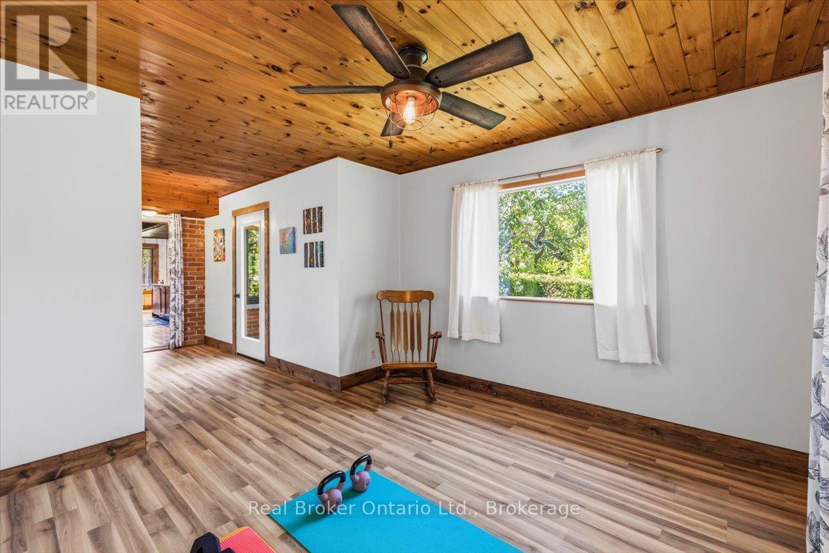 401479 Grey Road 4, West Grey, ON