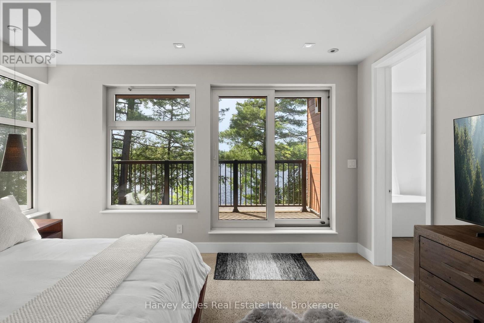 Second primary suite - 43 Houston Lane, Seguin, ON